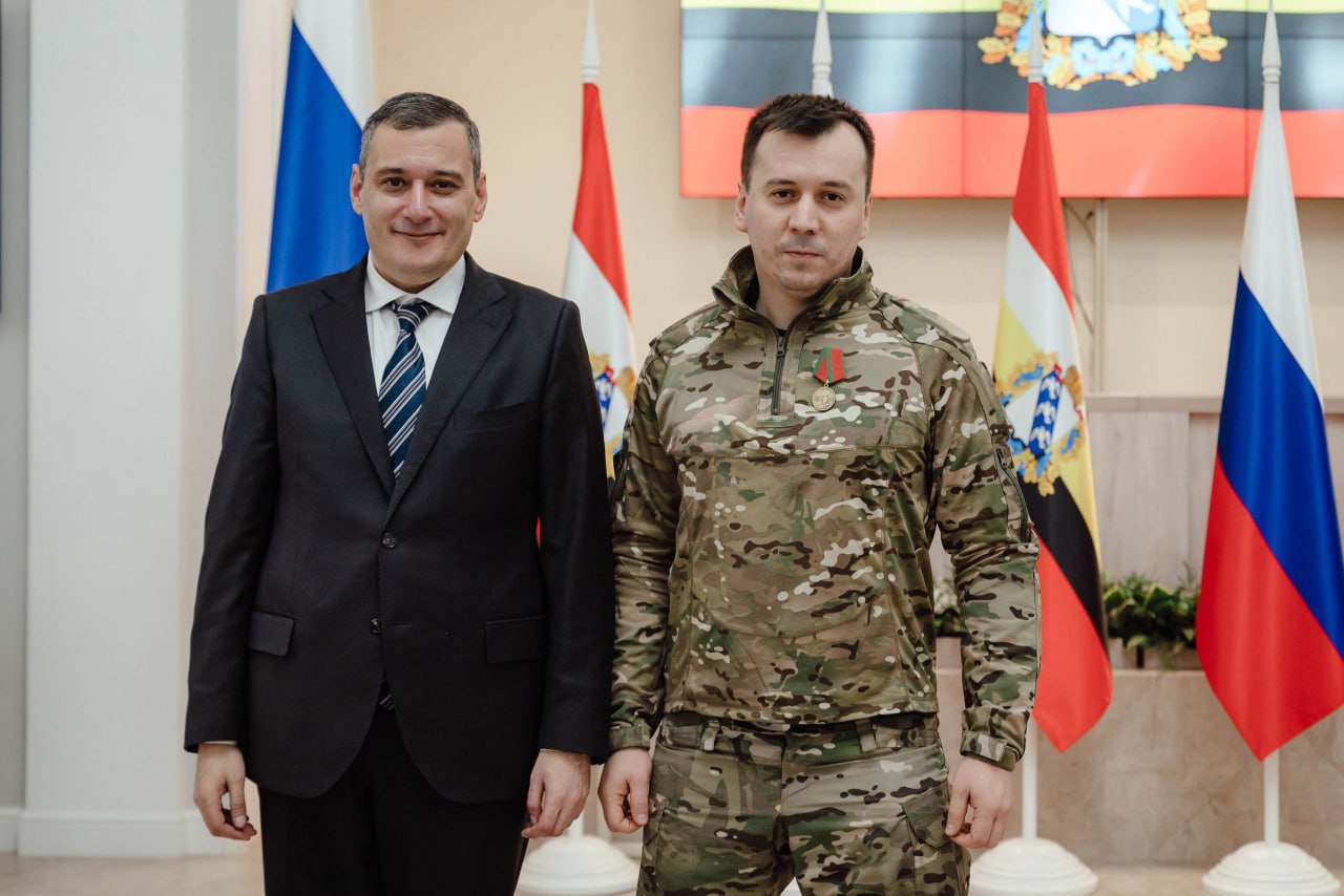 Первые медали «За вклад в освобождение Курской земли» вручили в День Защитника Отечества Первые медали «За вклад в освобождение Курской земли» вручили в День Защитника Отечества