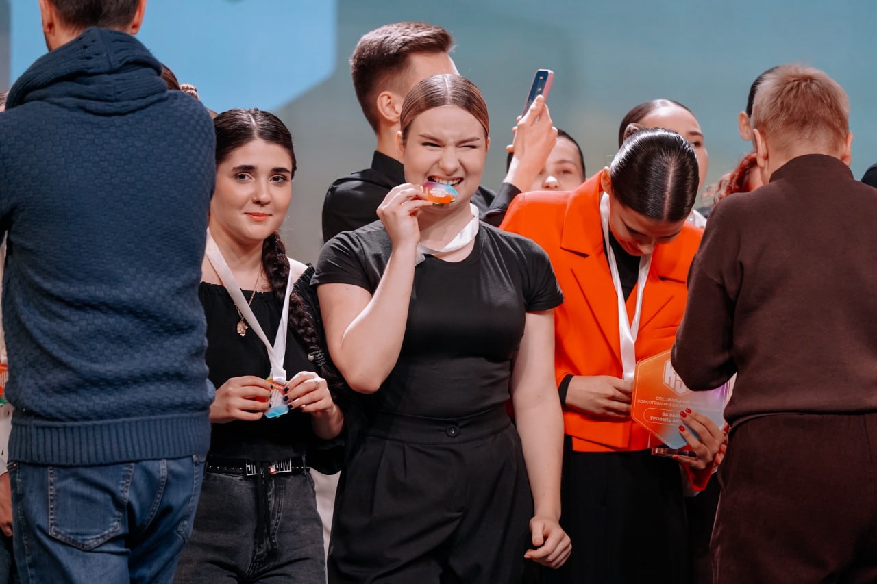 В областном Дворце молодежи завершился форум творческой молодежи «КУБ» В областном Дворце молодежи завершился форум творческой молодежи «КУБ»