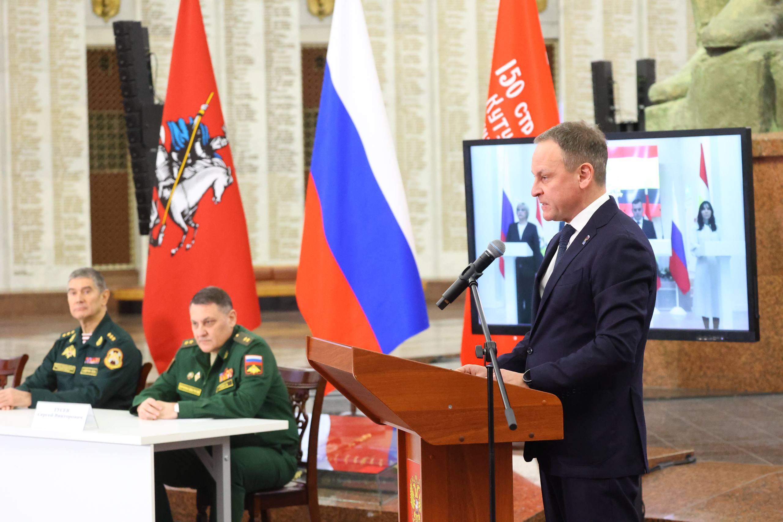 В День героев Отечества в Музее Победы мы провели памятную церемонию гашения почтовых марок, посвящённых Героям России, удостоенным этого звания посмертно за мужество, подвиги и героизм В День героев Отечества в Музее Победы мы провели памятную церемонию гашения почтовых марок, посвящённых Героям России, удостоенным этого звания посмертно за мужество, подвиги и героизм