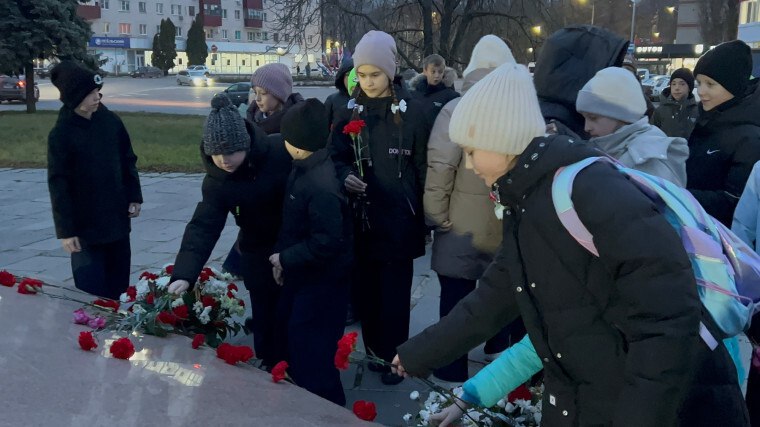 9 декабря отмечается День Героев Отечества 9 декабря отмечается День Героев Отечества