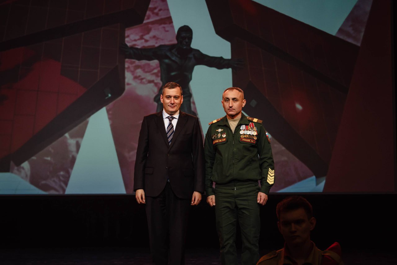 Губернатор Курской области Александр Хинштейн: Губернатор Курской области Александр Хинштейн: