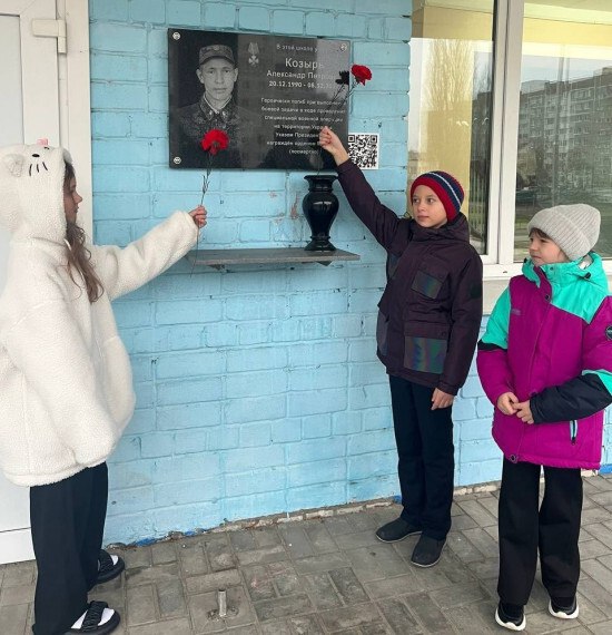 Сегодня в школе №6 побывал военный психолог Сегодня в школе №6 побывал военный психолог