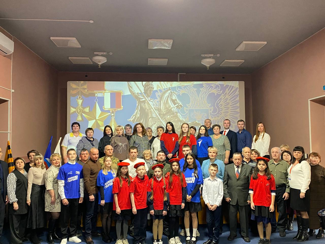 Нина Голубева: Сегодня Россия отмечает День Героев Отечества Нина Голубева: Сегодня Россия отмечает День Героев Отечества