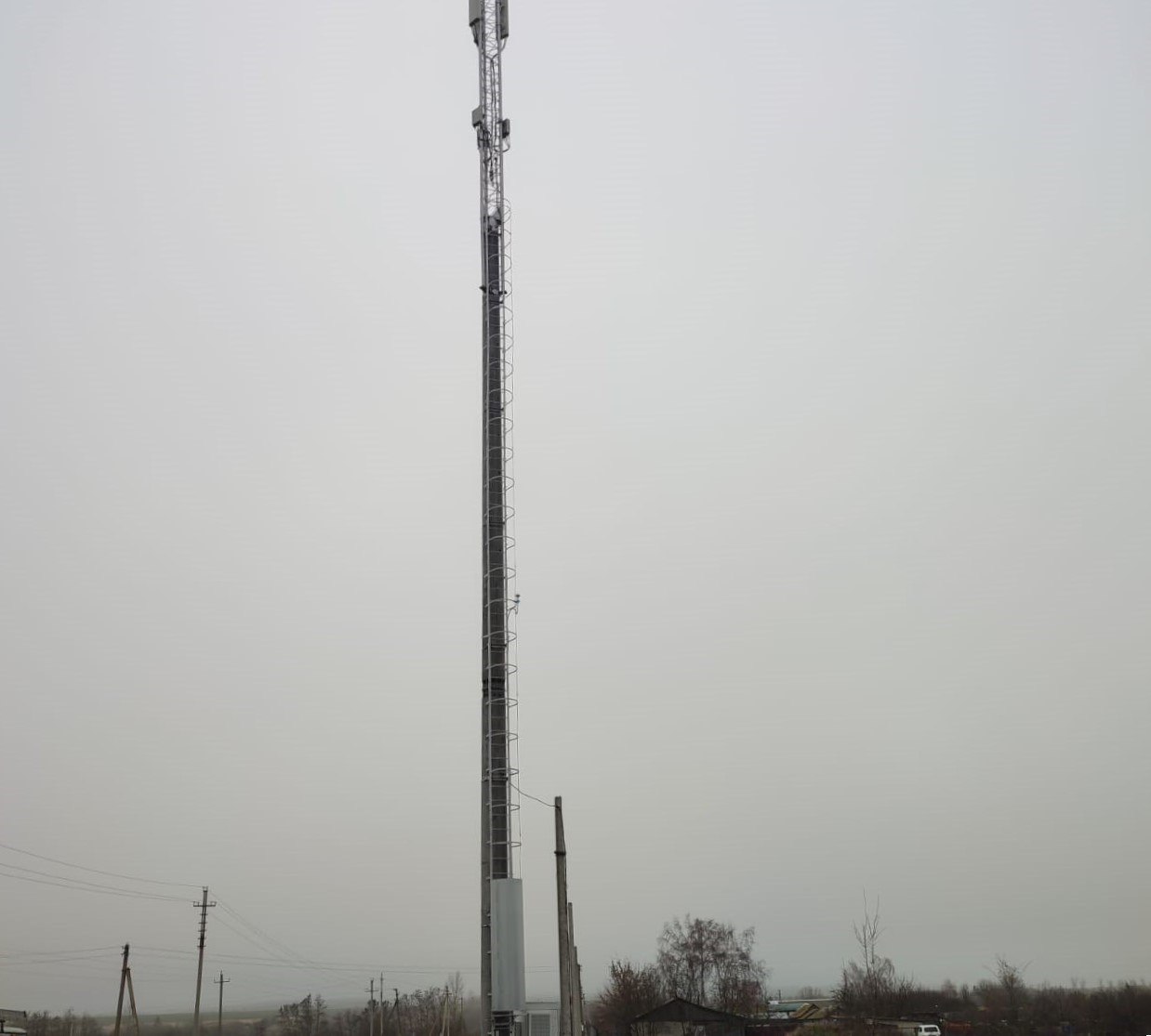 В Курской области еще в двух населенных пунктах подключили базовые станции! В Курской области еще в двух населенных пунктах подключили базовые станции!