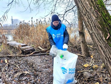 Эковолонтеры продолжают акцию «Вода России» в Курской области