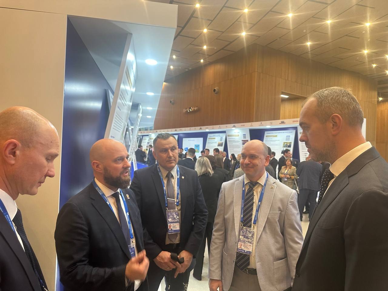 Андрей Белоусов: На прошедшей неделе принял участие во Всероссийском форуме-выставке муниципальных практик «Большие решения малой Родины», который прошёл на площадке Мастерской управления «Сенеж» Президентской платформы... Андрей Белоусов: На прошедшей неделе принял участие во Всероссийском форуме-выставке муниципальных практик «Большие решения малой Родины», который прошёл на площадке Мастерской управления «Сенеж» Президентской платформы...