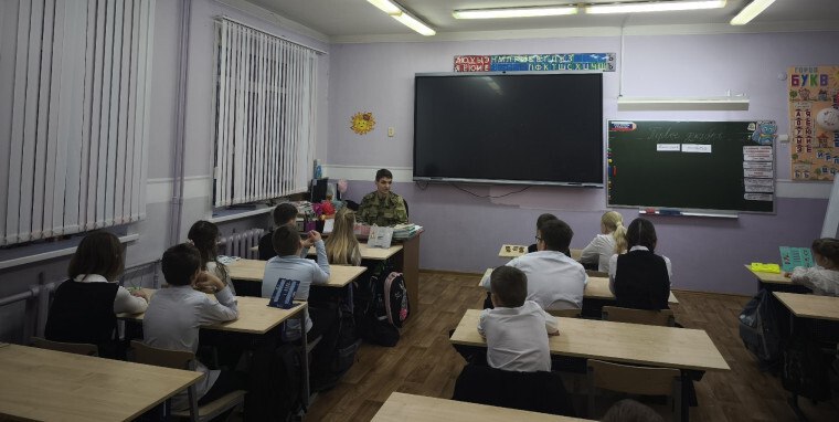 «Имя твое неизвестно, подвиг твой бессмертен» - высечен на Могиле Неизвестного Солдата в Москве «Имя твое неизвестно, подвиг твой бессмертен» - высечен на Могиле Неизвестного Солдата в Москве