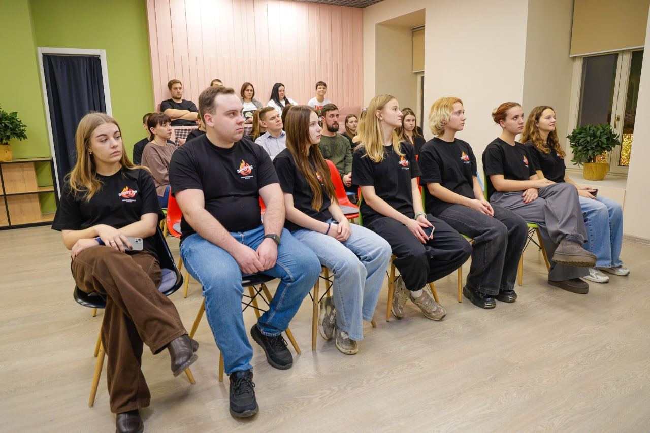 В Курской области завершился выездной интенсив для работающей молодёжи!