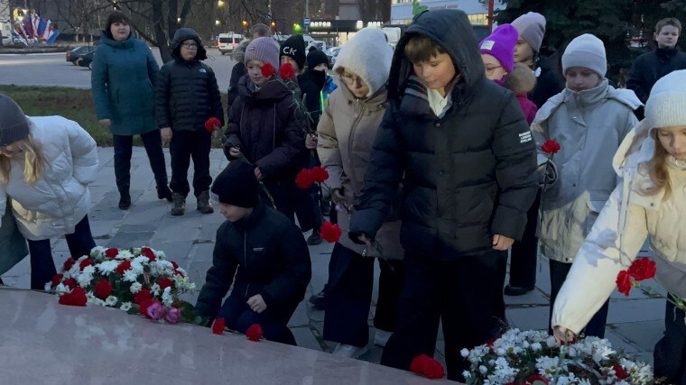 9 декабря отмечается День Героев Отечества 9 декабря отмечается День Героев Отечества