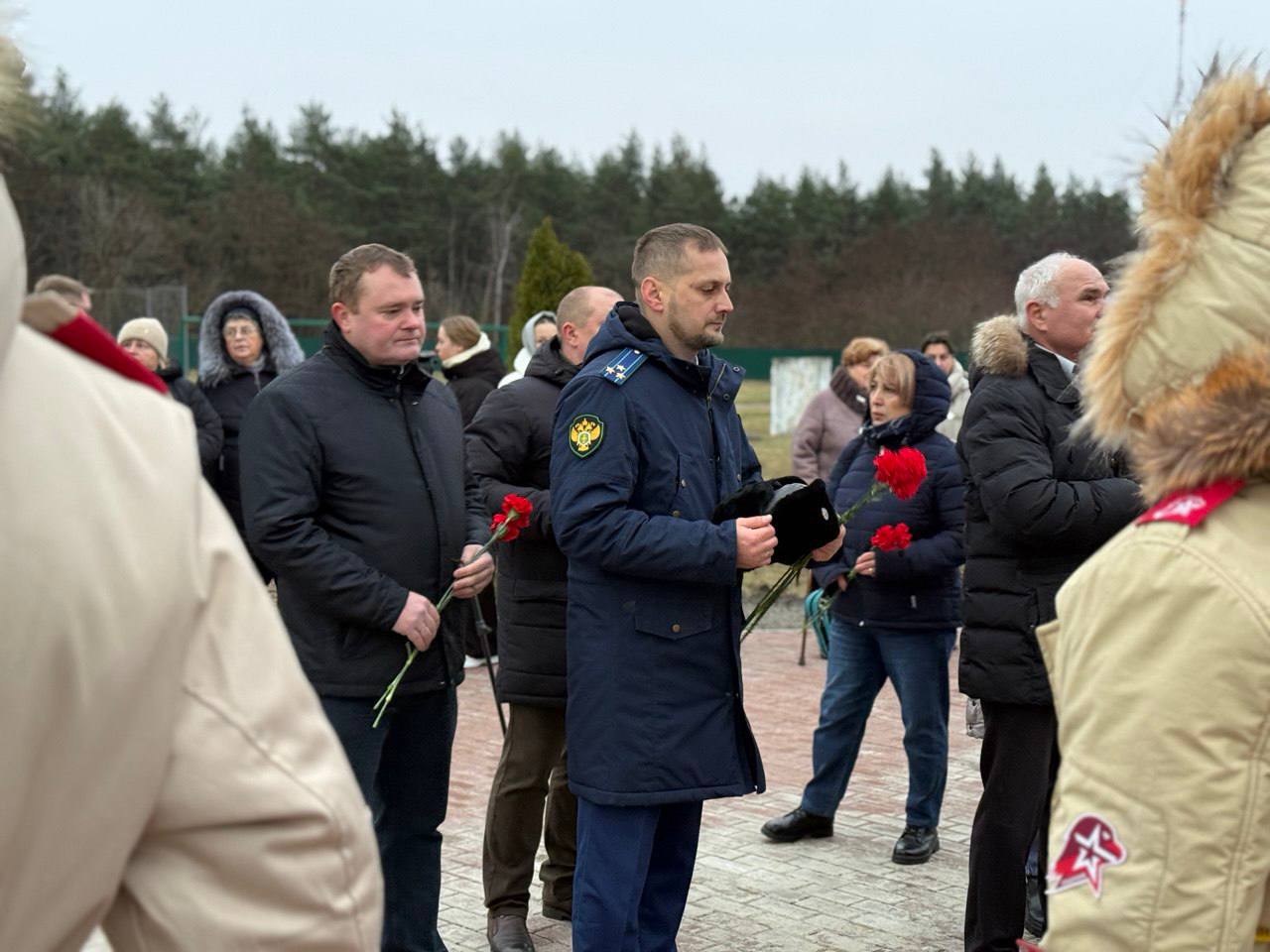 Сегодня при участии главы региона Александра Хинштейна в посёлке имени Маршала Жукова открыли сквер памяти героев, погибших в ходе проведения специальной военной операции