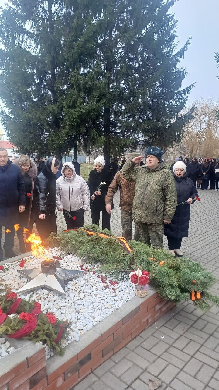 В селе Мантурово состоялось торжественное мероприятие, посвященное Дню Героев Отечества В селе Мантурово состоялось торжественное мероприятие, посвященное Дню Героев Отечества