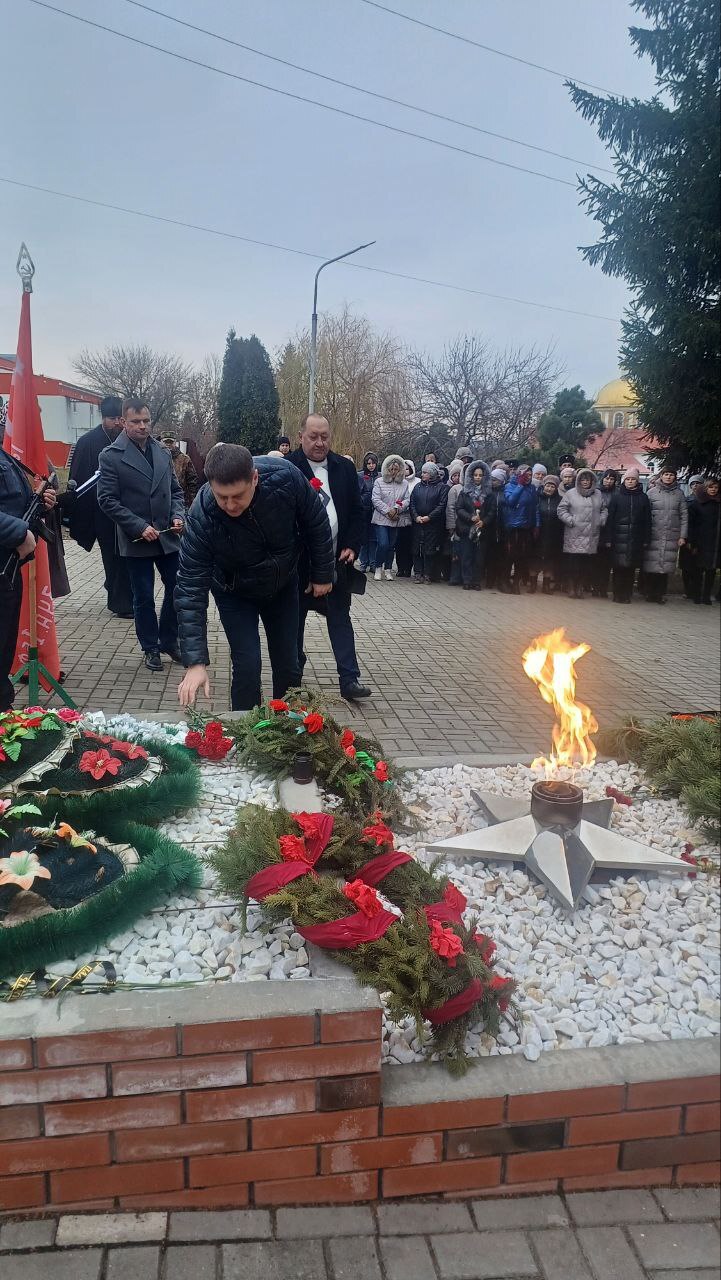 В селе Мантурово состоялось торжественное мероприятие, посвященное Дню Героев Отечества В селе Мантурово состоялось торжественное мероприятие, посвященное Дню Героев Отечества