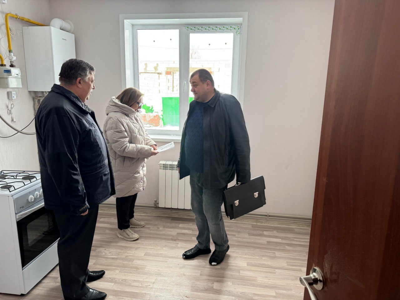 Андрей Белоусов: Комфортные квартиры для детей-сирот прошли комиссионную приёмку в Рыльском районе Андрей Белоусов: Комфортные квартиры для детей-сирот прошли комиссионную приёмку в Рыльском районе