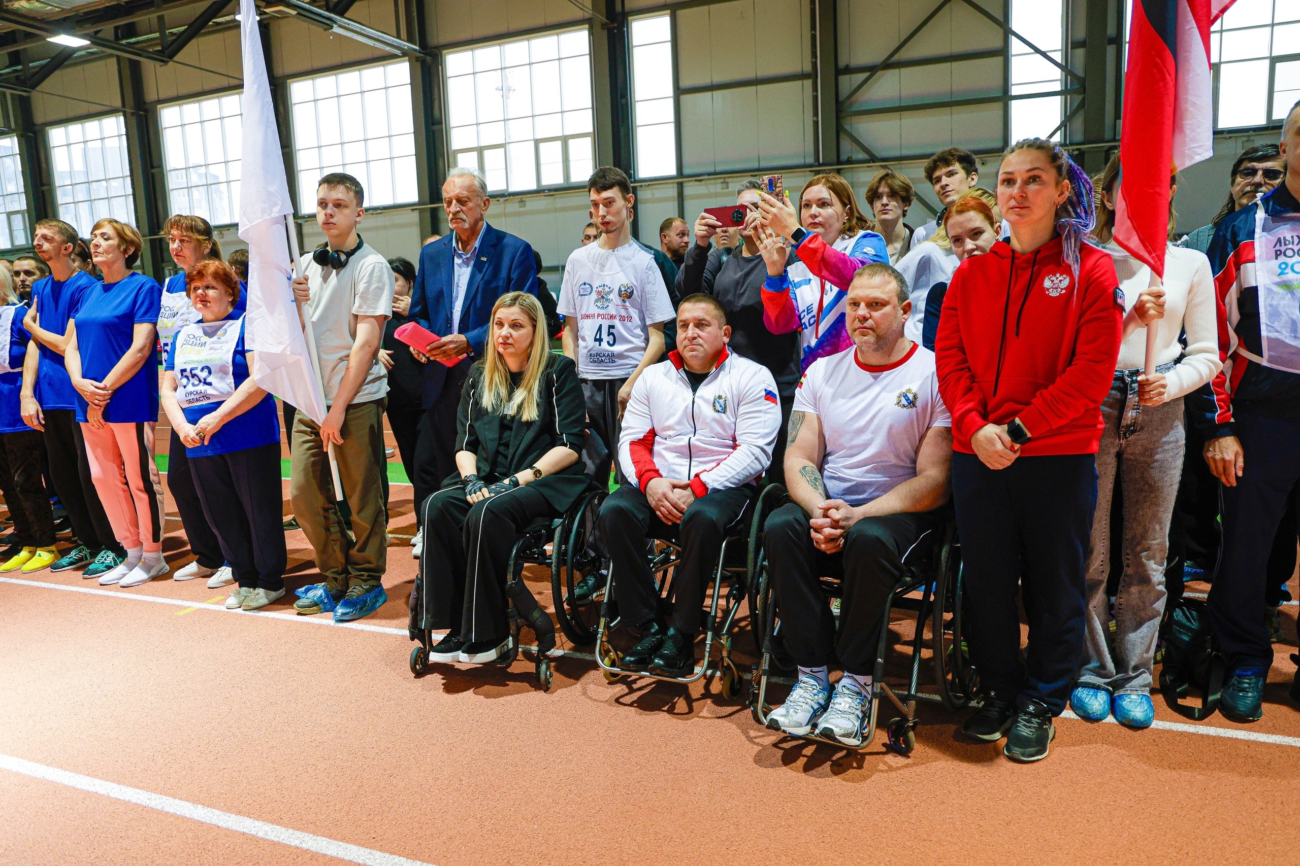 В курском легкоатлетическом манеже состоялся областной фестиваль адаптивных видов спорта «Время спортивных открытий», который объединил почти 200 участников с ограниченными возможностями здоровья В курском легкоатлетическом манеже состоялся областной фестиваль адаптивных видов спорта «Время спортивных открытий», который объединил почти 200 участников с ограниченными возможностями здоровья