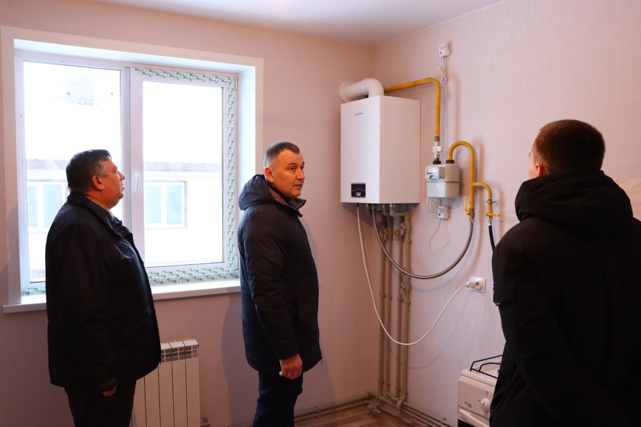 Андрей Белоусов: Комфортные квартиры для детей-сирот прошли комиссионную приёмку в Рыльском районе Андрей Белоусов: Комфортные квартиры для детей-сирот прошли комиссионную приёмку в Рыльском районе