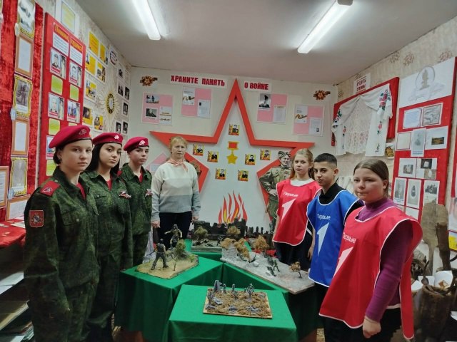 Михаил Игнатов: Вчера в стране отмечали день героев отечества Михаил Игнатов: Вчера в стране отмечали день героев отечества