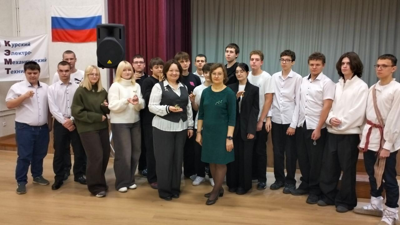 С 8 по 12 декабря 2025 года во всех школах области проходит Единая неделя профессиональной ориентации обучающихся