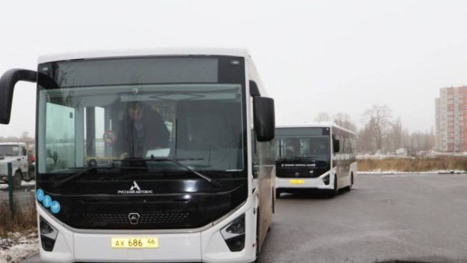 Новые автобусы вышли на линию в Курске