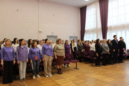 Фатежская делегация в составе советников директоров, завучей, представителей родительского сообщества и ученического самоуправления во главе с муниципальным координатором проекта «Навигаторы детства»приняла активное участие...