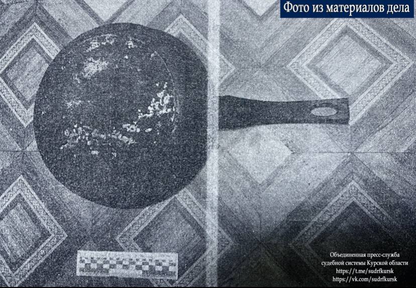 Пьяная 60-летняя курянка избила сожителя сковородой