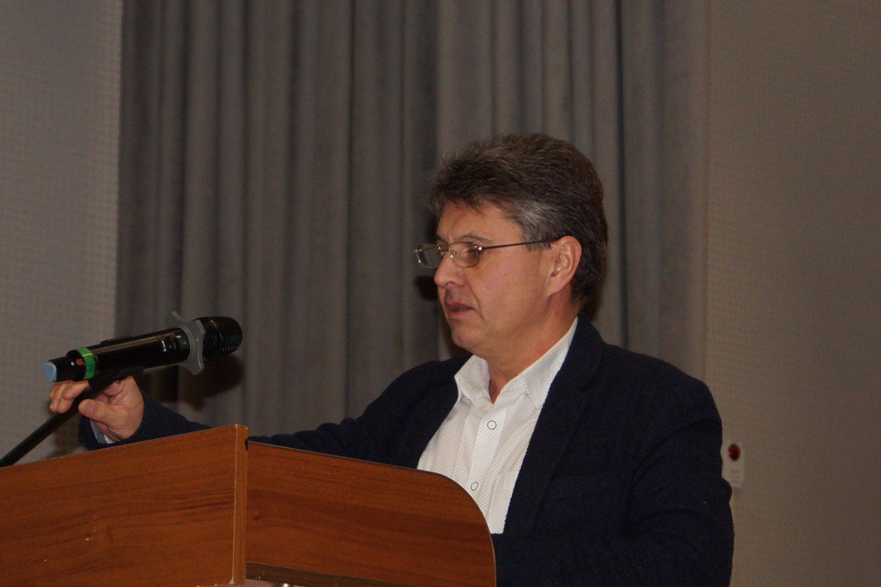 Дмитрий Новиков: Сегодня в Конышевском районном Доме культуры проведено расширенное заседание по наведению санитарного порядка на территории Конышевского района Дмитрий Новиков: Сегодня в Конышевском районном Доме культуры проведено расширенное заседание по наведению санитарного порядка на территории Конышевского района