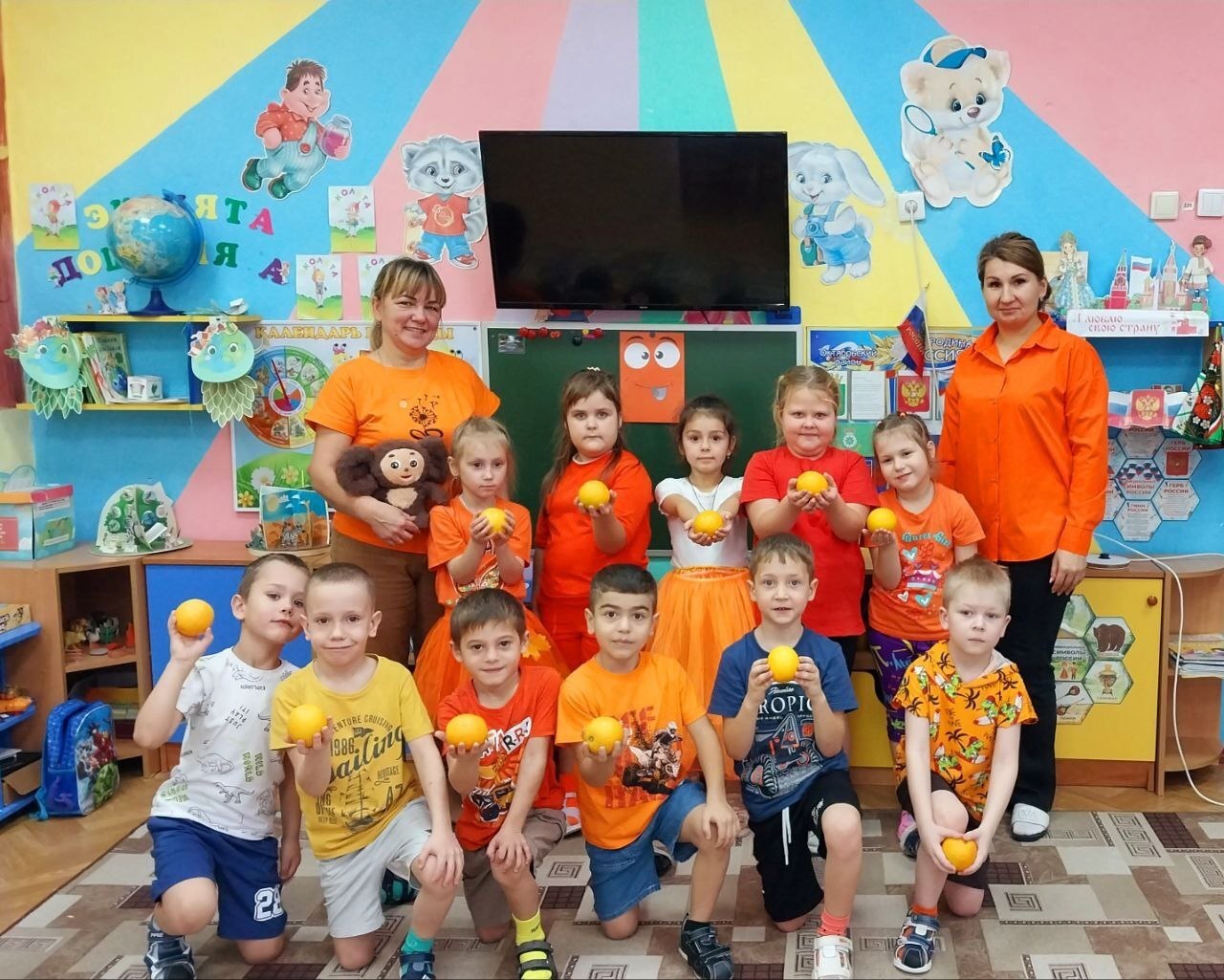 В детском саду "Колокольчик" прошла “Разноцветная неделя” итогом мероприятий стали не только яркие воспоминания и положительные эмоции, но и обогащение знаний детей, развитие их творческих способностей и укрепление чувства... В детском саду "Колокольчик" прошла “Разноцветная неделя” итогом мероприятий стали не только яркие воспоминания и положительные эмоции, но и обогащение знаний детей, развитие их творческих способностей и укрепление чувства...