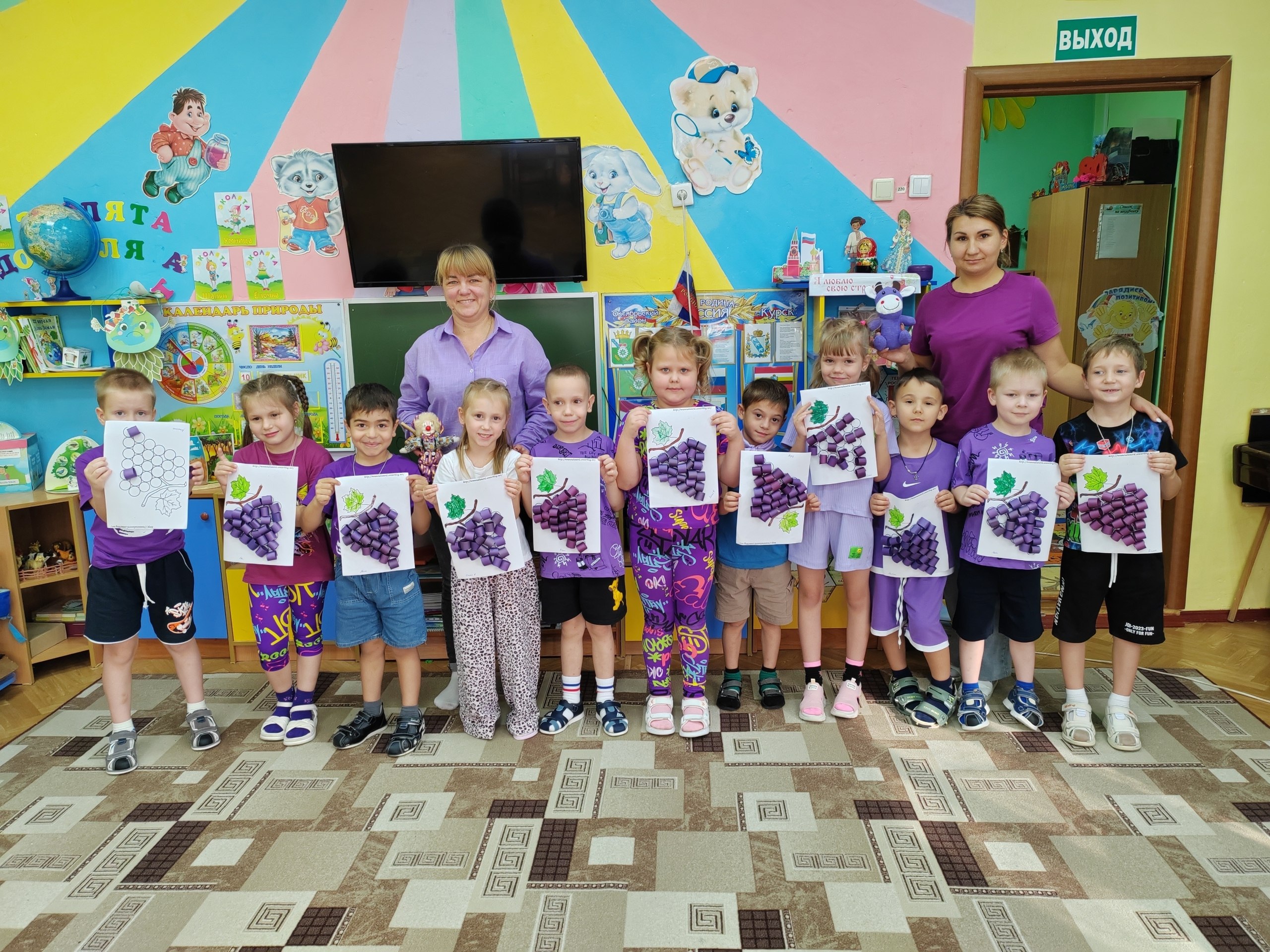 В детском саду "Колокольчик" прошла “Разноцветная неделя” итогом мероприятий стали не только яркие воспоминания и положительные эмоции, но и обогащение знаний детей, развитие их творческих способностей и укрепление чувства... В детском саду "Колокольчик" прошла “Разноцветная неделя” итогом мероприятий стали не только яркие воспоминания и положительные эмоции, но и обогащение знаний детей, развитие их творческих способностей и укрепление чувства...