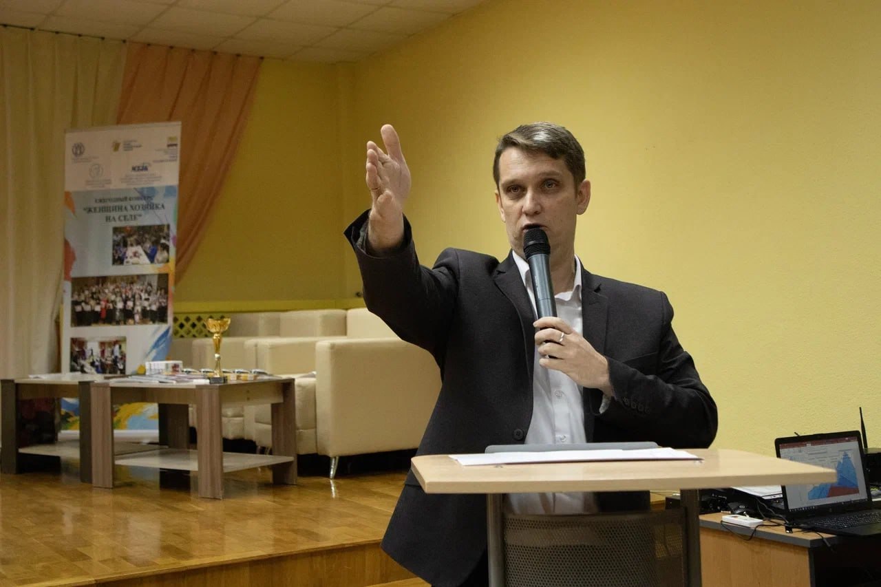 Интеллектуальная игра "Нация" для будущих избирателей Курского района прошла в День Конституции в Курском МЭБИКе Интеллектуальная игра "Нация" для будущих избирателей Курского района прошла в День Конституции в Курском МЭБИКе