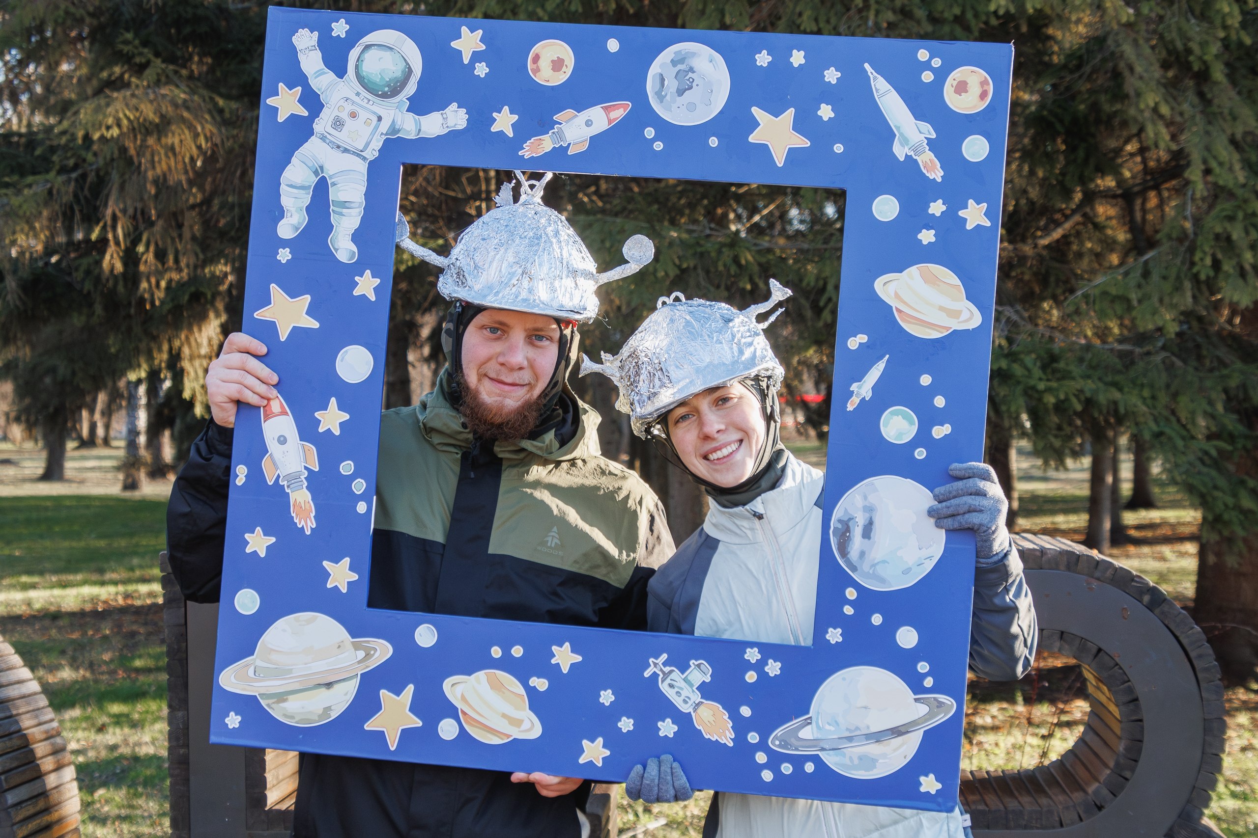 И ЮБИЛЕЙ, И КОСМОС. В Курске отметили пятилетие дружеских парковых пробежек И ЮБИЛЕЙ, И КОСМОС. В Курске отметили пятилетие дружеских парковых пробежек