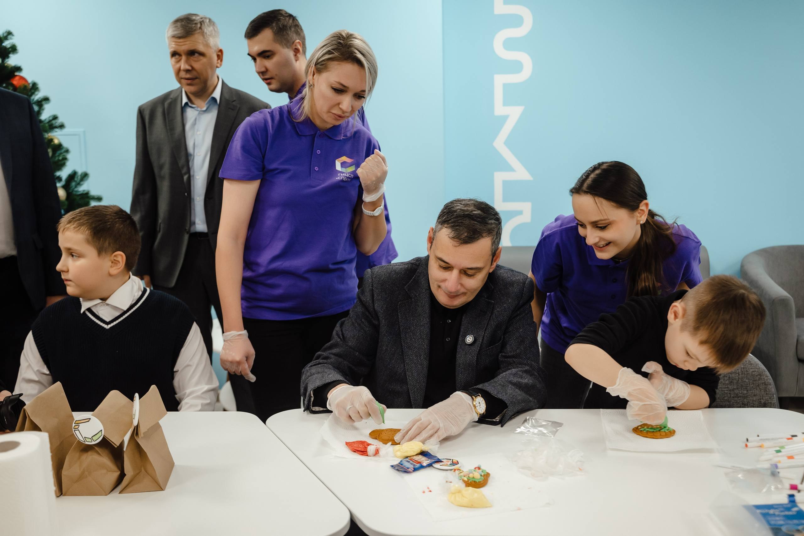 13 декабря после ремонта открыли молодёжный центр «Спектр» 13 декабря после ремонта открыли молодёжный центр «Спектр»