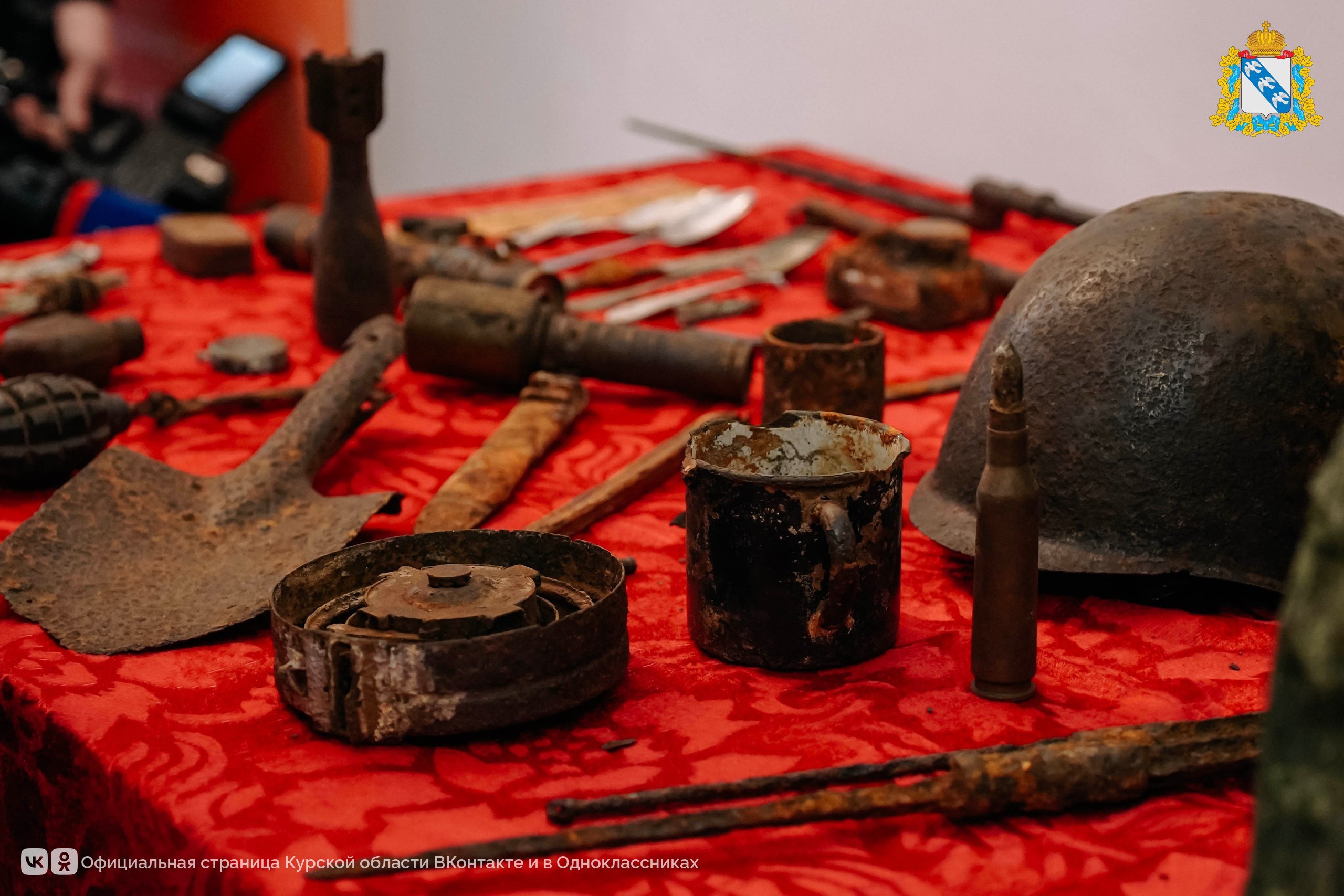 В Курском государственном университете состоялось торжественное закрытие поисковой экспедиции «Вахта Памяти – 2025» в Курской области, на котором присутствовали активисты 20 поисковых отрядов региона В Курском государственном университете состоялось торжественное закрытие поисковой экспедиции «Вахта Памяти – 2025» в Курской области, на котором присутствовали активисты 20 поисковых отрядов региона