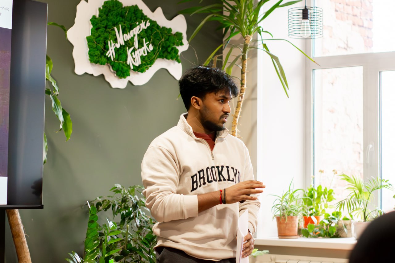 В Курске обсудили русскую классику на английском языке В Курске обсудили русскую классику на английском языке