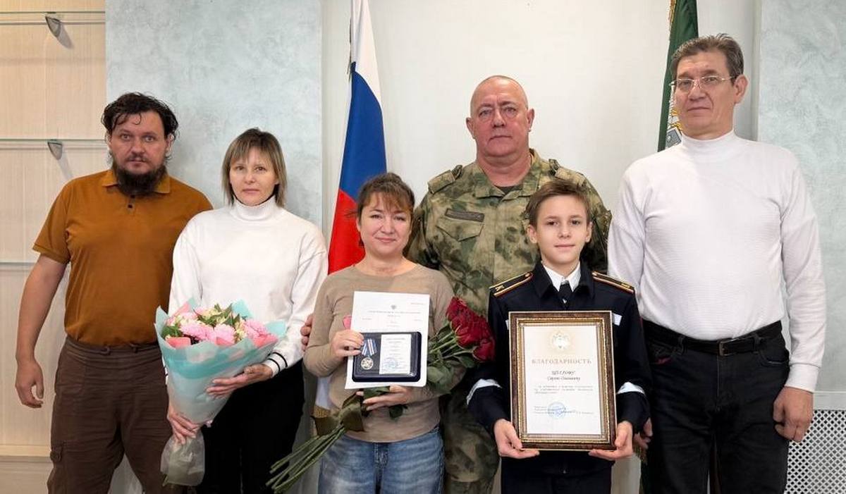 5-летнего Толю наградили посмертно за спасение мамы под обстрелом