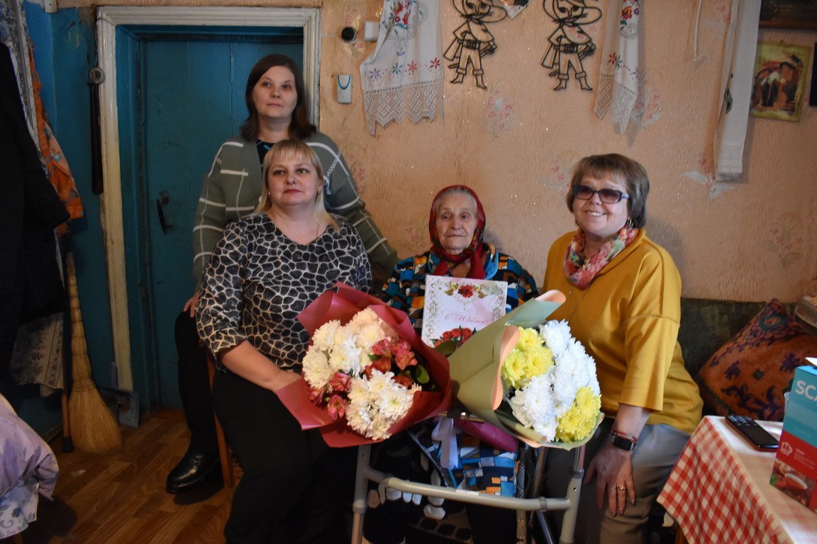 15 декабря 95-й день рождения отметила жительница д. Громашовка, труженица тыла - Шибанова Прасковья Митрофановна