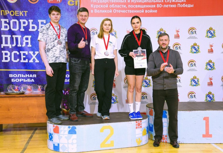 Команда Администрации города Курчатова - серебряные призёры в виде программы «Выполнение нормативов комплекса ГТО» III Спартакиады госслужащих и муниципальных служащих Курской области, посвящённой 80-летию Победы в Великой... Команда Администрации города Курчатова - серебряные призёры в виде программы «Выполнение нормативов комплекса ГТО» III Спартакиады госслужащих и муниципальных служащих Курской области, посвящённой 80-летию Победы в Великой...