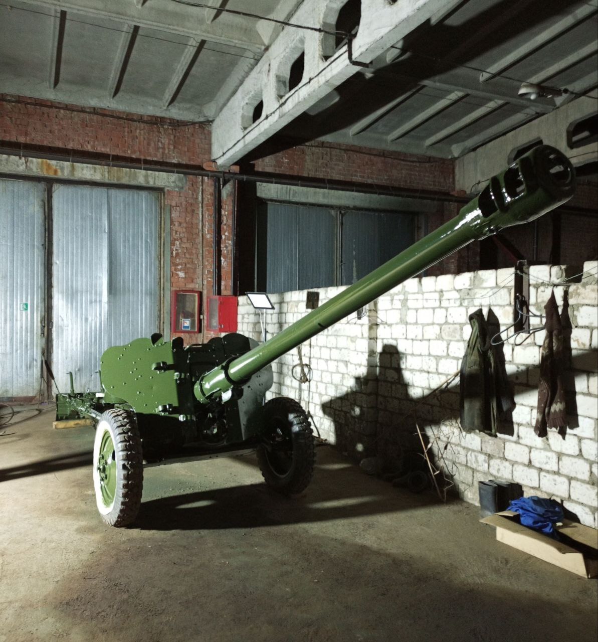 Александр Михайлов: Обратил внимание, что в соцсетях горожане поднимали вопрос установки пушки на прежнее место в Сквере воинской славы Александр Михайлов: Обратил внимание, что в соцсетях горожане поднимали вопрос установки пушки на прежнее место в Сквере воинской славы