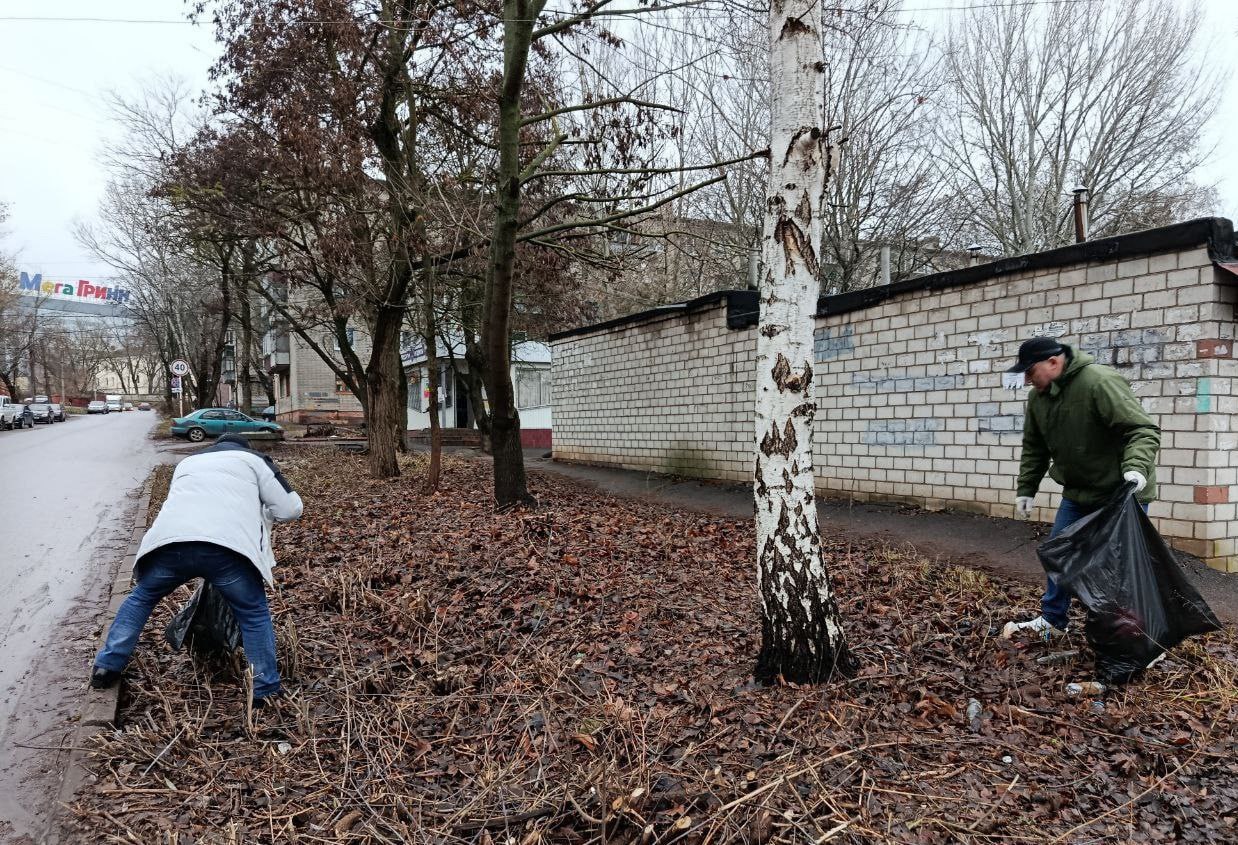В Курске навели порядок от Карла Маркса до Хуторской В Курске навели порядок от Карла Маркса до Хуторской