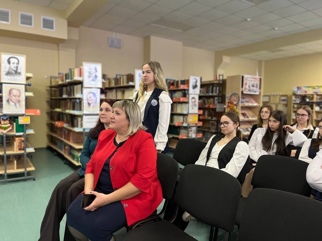 В рамках проекта «Женщина. Личность. Характер» гимназию № 63 Курска посетила заместитель председателя Курского городского Собрания Елена Беседина В рамках проекта «Женщина. Личность. Характер» гимназию № 63 Курска посетила заместитель председателя Курского городского Собрания Елена Беседина