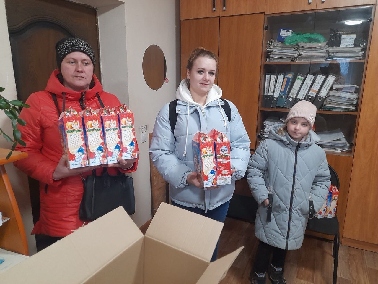 В преддверии Нового года каждый ребенок мечтает получить заветные подарки, которые сделают самый волшебный праздник по-настоящему счастливым В преддверии Нового года каждый ребенок мечтает получить заветные подарки, которые сделают самый волшебный праздник по-настоящему счастливым