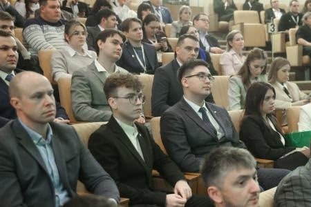 Деятельность депутатов Курской областной Думы направлена на развитие региона и повышение качества жизни населения Деятельность депутатов Курской областной Думы направлена на развитие региона и повышение качества жизни населения