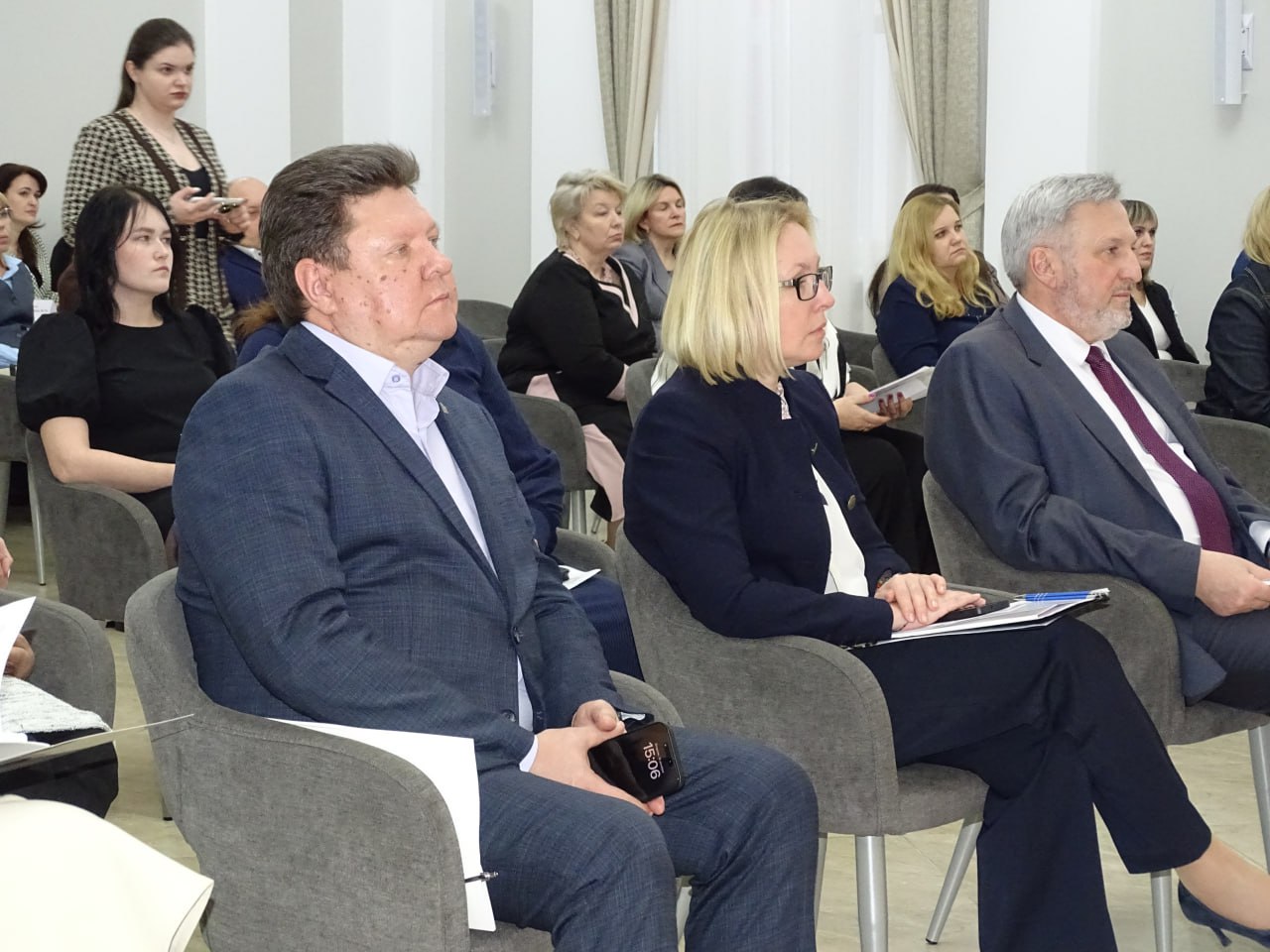 Сегодня в рамках Соглашения о сотрудничестве между Администрацией Курской области и Государственной корпорацией по атомной энергии «Росатом» состоялось совещание по вопросу реализации проекта «Эффективный регион» в Курской... Сегодня в рамках Соглашения о сотрудничестве между Администрацией Курской области и Государственной корпорацией по атомной энергии «Росатом» состоялось совещание по вопросу реализации проекта «Эффективный регион» в Курской...