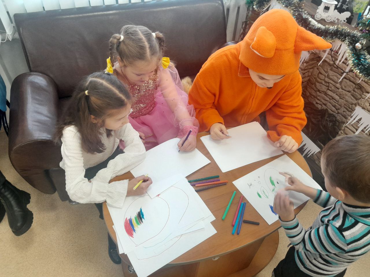 Виктор Кожухов: ПРОКАТ ДЛЯ МАЛЫШАТ. В Курской области при поддержке национального проекта «Семья» продолжается работа по открытию пунктов проката предметов первой необходимости для новорожденных и детей до полутора лет Виктор Кожухов: ПРОКАТ ДЛЯ МАЛЫШАТ. В Курской области при поддержке национального проекта «Семья» продолжается работа по открытию пунктов проката предметов первой необходимости для новорожденных и детей до полутора лет