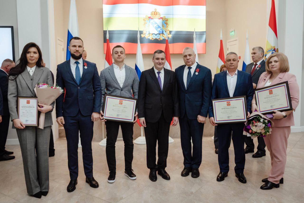 Павел Золотарев: Сегодня в Доме Советов состоялась торжественная церемония вручения государственных наград Павел Золотарев: Сегодня в Доме Советов состоялась торжественная церемония вручения государственных наград