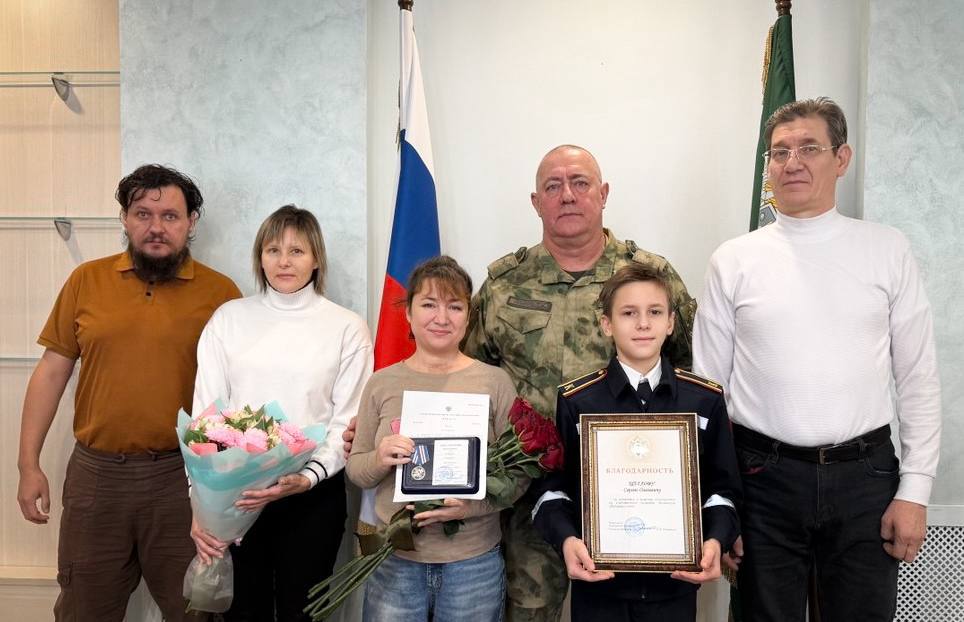 В Курске пятилетнего мальчика посмертно наградили медалью Следственного комитета за отвагу