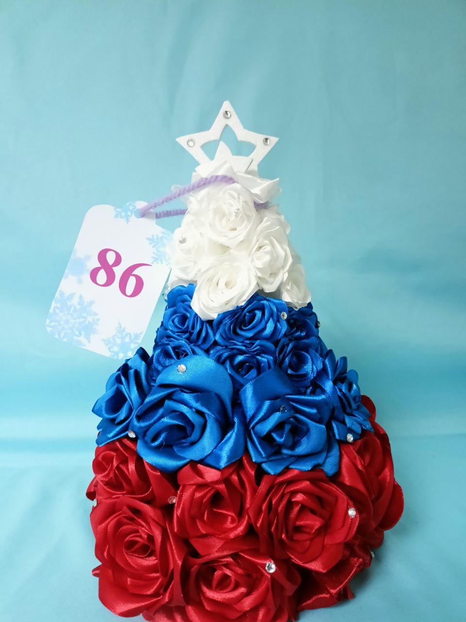 Предлагаем курянам выбрать самую креативную елку Предлагаем курянам выбрать самую креативную елку