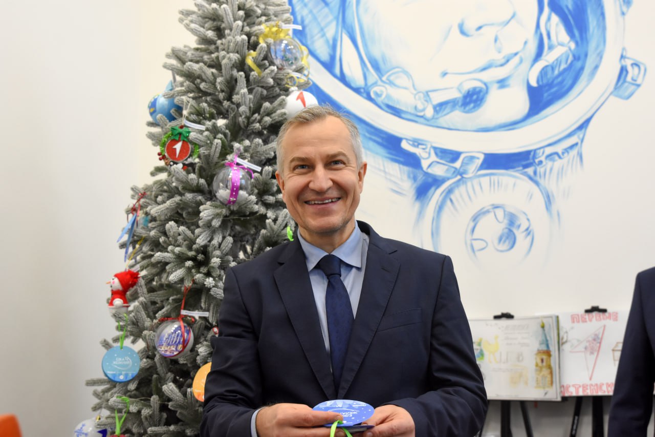 Замы губернатора исполнят мечты юных курян с «Ёлки желаний» Замы губернатора исполнят мечты юных курян с «Ёлки желаний»