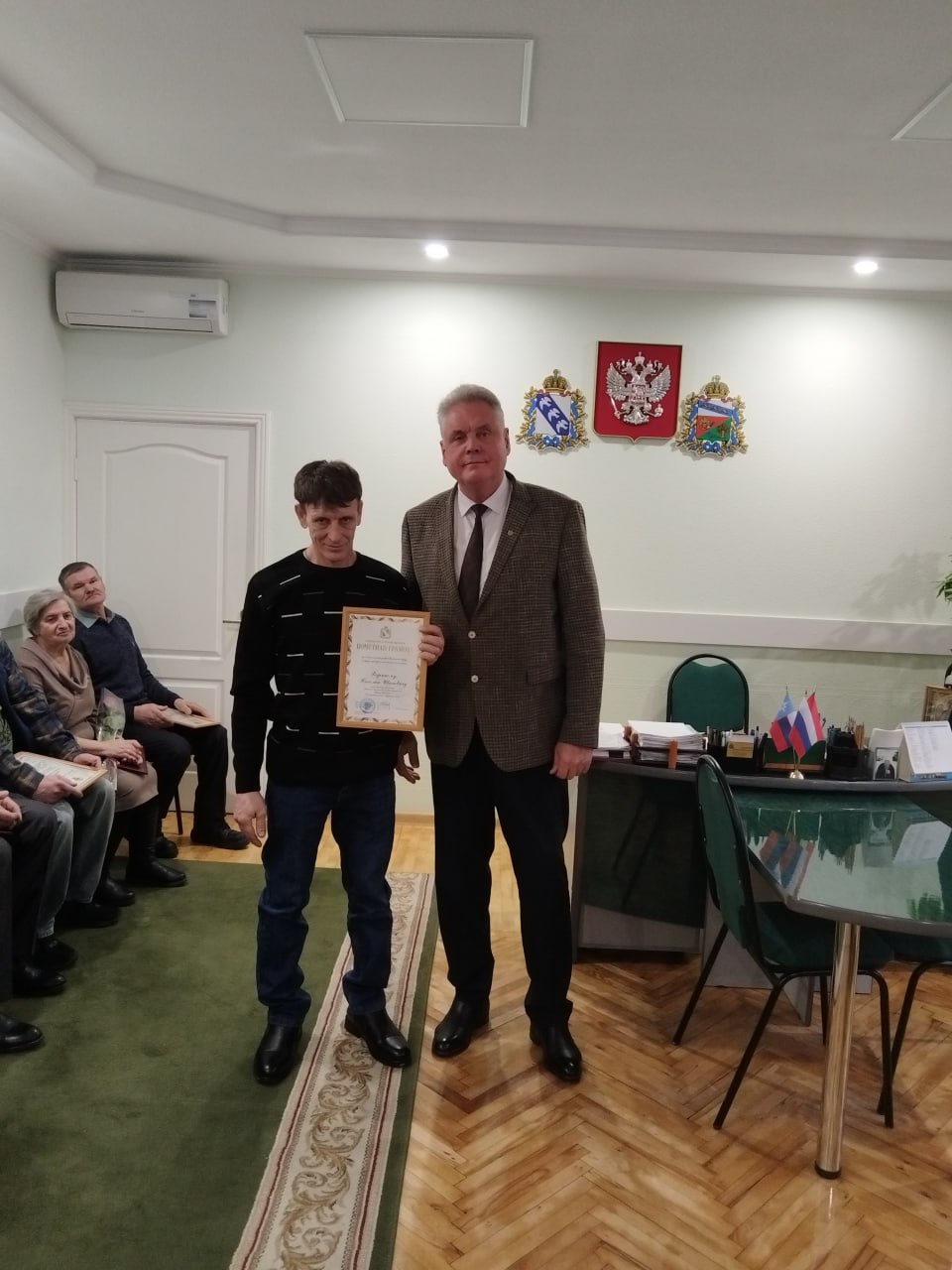 Виктор Кожухов: Одной из главных и добрых традиций уходящего года является чествование людей труда, тружеников полей, специалистов и руководителей сельхозпредприятий! Их ежедневный труд, профессионализм, преданность родной... Виктор Кожухов: Одной из главных и добрых традиций уходящего года является чествование людей труда, тружеников полей, специалистов и руководителей сельхозпредприятий! Их ежедневный труд, профессионализм, преданность родной...