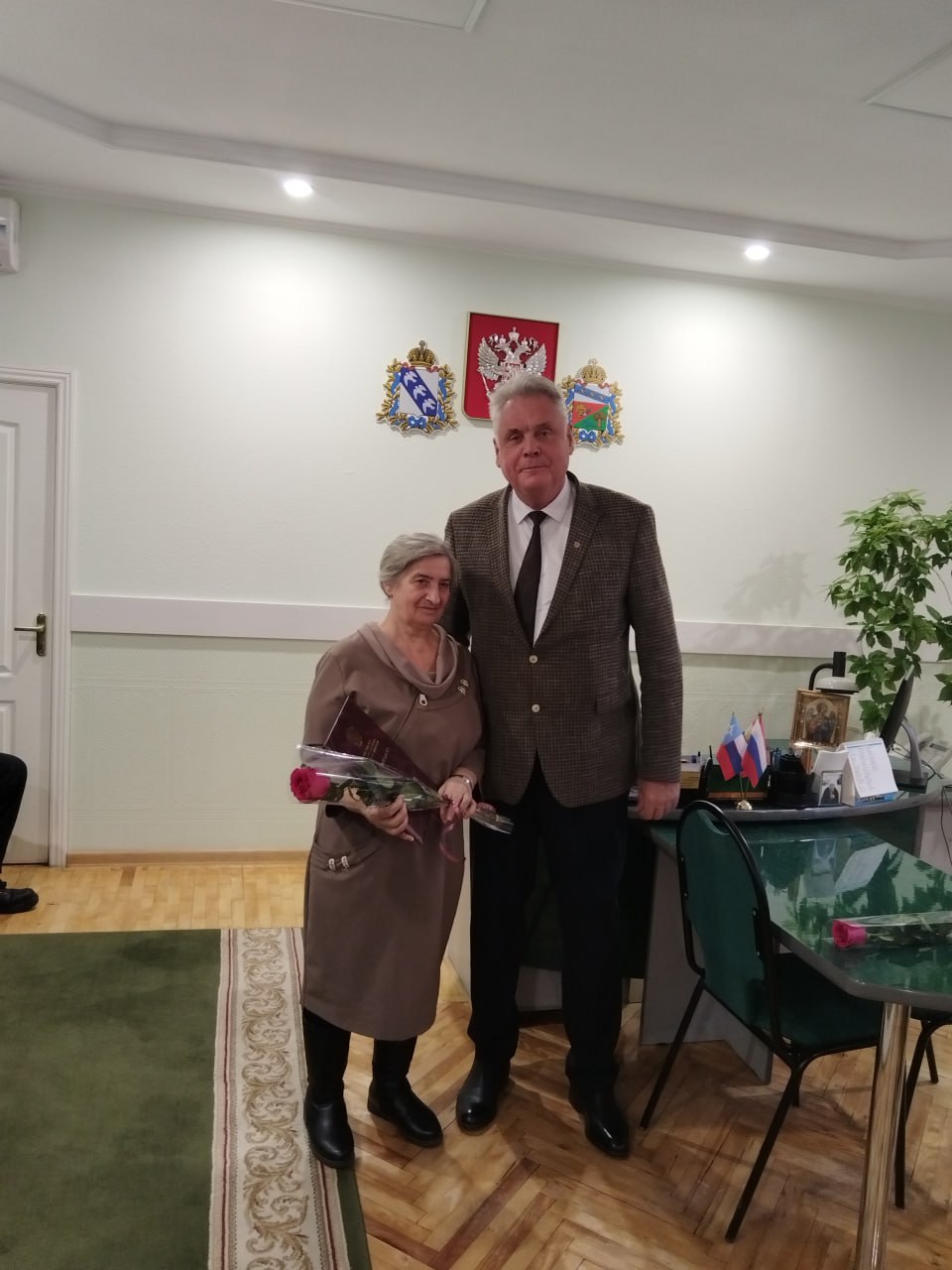 Виктор Кожухов: Одной из главных и добрых традиций уходящего года является чествование людей труда, тружеников полей, специалистов и руководителей сельхозпредприятий! Их ежедневный труд, профессионализм, преданность родной... Виктор Кожухов: Одной из главных и добрых традиций уходящего года является чествование людей труда, тружеников полей, специалистов и руководителей сельхозпредприятий! Их ежедневный труд, профессионализм, преданность родной...