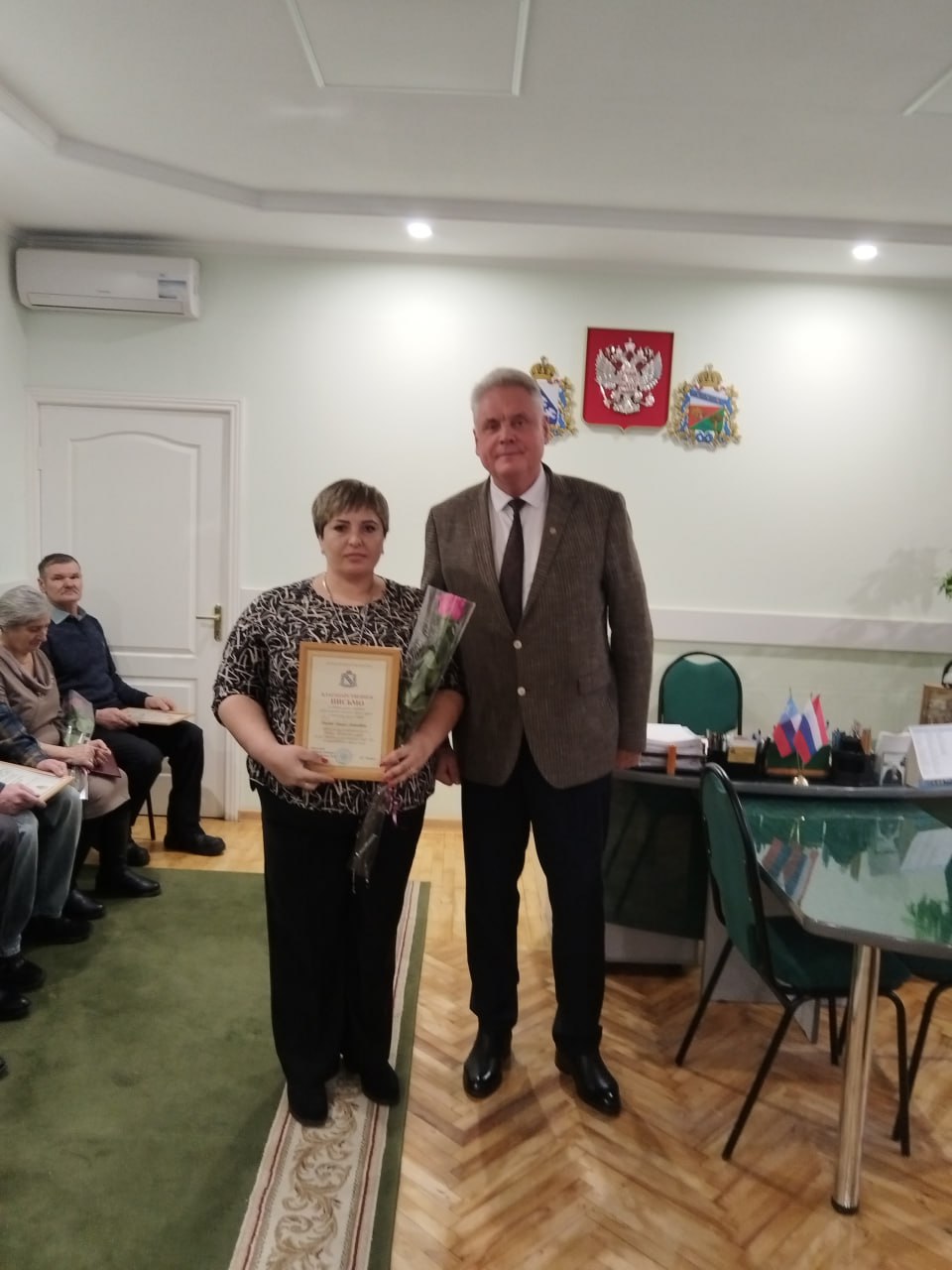 Виктор Кожухов: Одной из главных и добрых традиций уходящего года является чествование людей труда, тружеников полей, специалистов и руководителей сельхозпредприятий! Их ежедневный труд, профессионализм, преданность родной... Виктор Кожухов: Одной из главных и добрых традиций уходящего года является чествование людей труда, тружеников полей, специалистов и руководителей сельхозпредприятий! Их ежедневный труд, профессионализм, преданность родной...