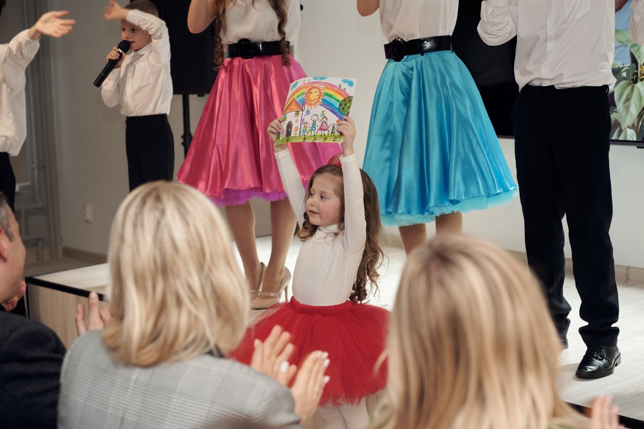 Состоялось торжественное открытие нового помещения городского молодёжного центра социальных программ «Спектр» Состоялось торжественное открытие нового помещения городского молодёжного центра социальных программ «Спектр»